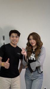 2. Ai phù hợp với màu trà sữa beige?