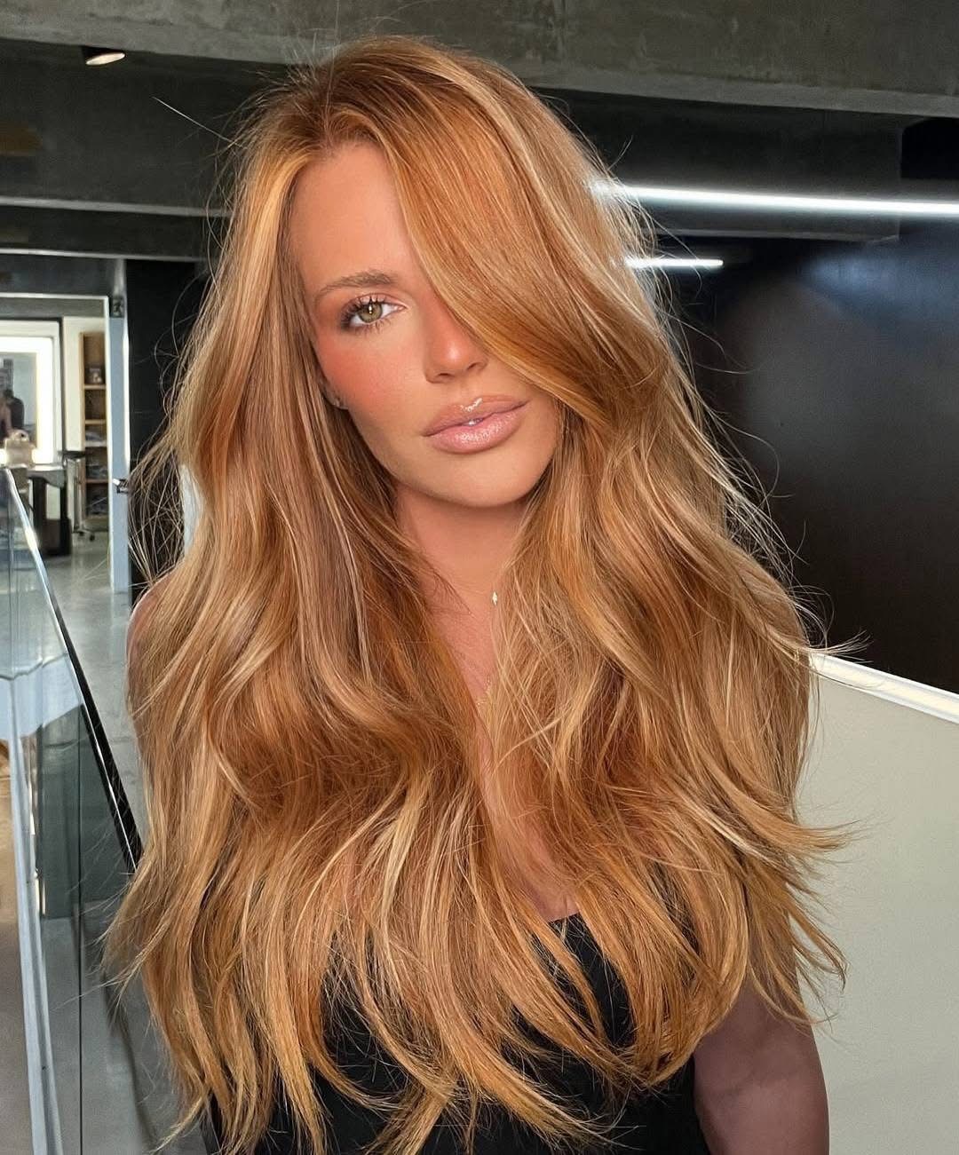 Tone ấm, tươi tắn – làm sáng da, lên hình cực xinh