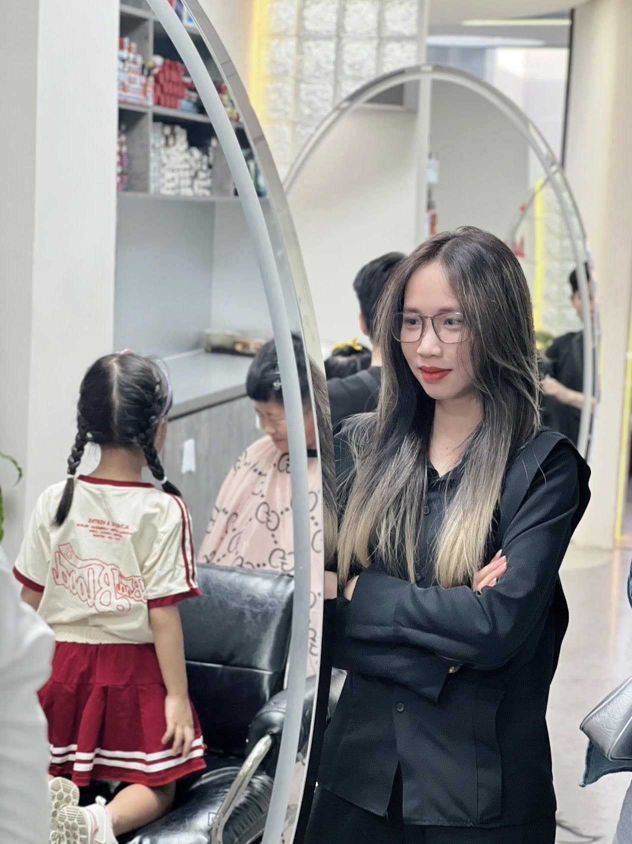 4. Phục hồi – chăm sóc tóc chuyên sâu